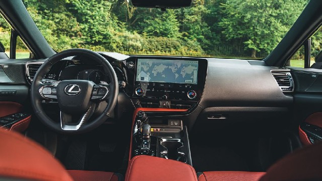 2023 Lexus NX 350 interior