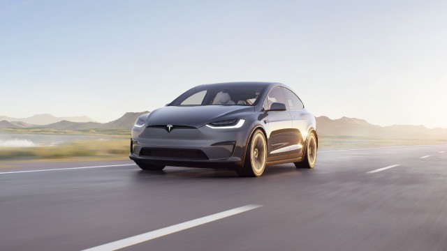 2024 Tesla Model X range